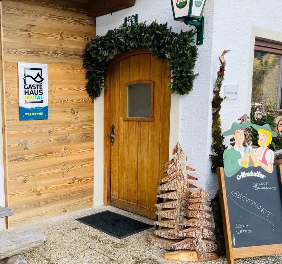 Natursport Heutal Appartements Ski-In & Ski-Out Unken Exterior foto